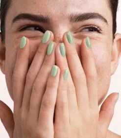 Pink Gellac - Gentle Jade - Gellak - Vegan - Groen - Satijnen Finish - 15 Ml -Maybelline Shop 1050x1200 66