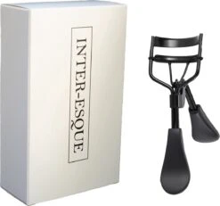 INTER-ESQUE® Wimperkruller - Eyelash Curler + 5x Gratis Extra Siliconen Pad - Zwart 12 INTER-ESQUE® Wimperkruller - Eyelash Curler + 5x Gratis Extra Siliconen Pad - Zwart -Maybelline Shop 1200x1120 2