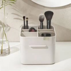 Joseph Joseph Cosmetica Opbergdoos Medium - Medium - Sorteervakken & Uitschuifbaar -Maybelline Shop 1200x1200 2154