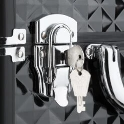 Dreamble Make-up Koffer - Make-up Trolley - Zwart - Rijdbaar - Met Wieltjes - Compact - 8 Vakken - Met Slot - 2 Sleutels -Maybelline Shop 1200x1200 2448