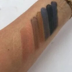 Makeup Revolution Revolution Oogschaduw Palette - Fortune Favours The Brave 15 Makeup Revolution Revolution Oogschaduw Palette - Fortune Favours The Brave -Maybelline Shop 1200x1200 932