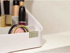 Joseph Joseph Make-up Display - Beige - Sorteervakken 18 Joseph Joseph Make-up Display - Beige - Sorteervakken -Maybelline Shop 1200x907 2