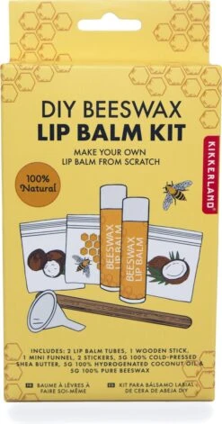 Kikkerland DIY Bijenwas Lip Balsem Kit - Maak Je Eigen Lippenbalsem - 100% Natuurlijk - Voor Twee Balsem Sticks 11 Kikkerland DIY Bijenwas Lip Balsem Kit - Maak Je Eigen Lippenbalsem - 100% Natuurlijk - Voor Twee Balsem Sticks -Maybelline Shop 629x1200