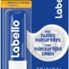 Labello - Lippenbalsem Classic - Lipverzorging - Lipbalm - Droge Lippen - 24 Uurs Werking - Dames - Meisjes - Kunststof - Blauw 1 Labello - Lippenbalsem Classic - Lipverzorging - Lipbalm - Droge Lippen - 24 Uurs Werking - Dames - Meisjes - Kunststof - Blauw -Maybelline Shop 753x1200 2