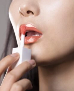 L’Oréal Paris Spa Lip Olie - 01 Jelly Peach 9 L’Oréal Paris Spa Lip Olie - 01 Jelly Peach -Maybelline Shop 975x1200